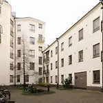 Апартаменты 2ndhomes Loft With & Balcony By The White Church Хельсинки