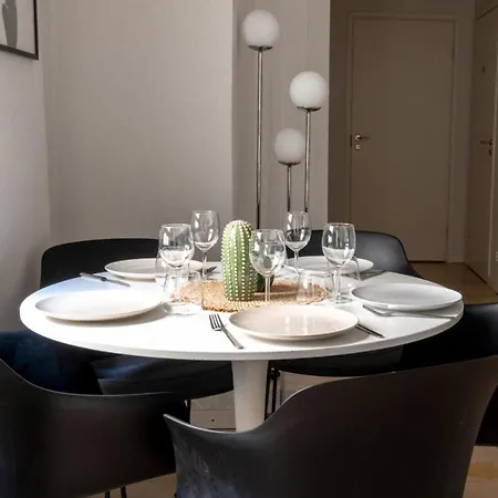 Apartment 2ndhomes Loft With & Balcony By The White Church Helsinki