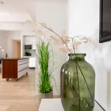 2ndhomes Loft With & Balcony By The White Church * 헬싱키