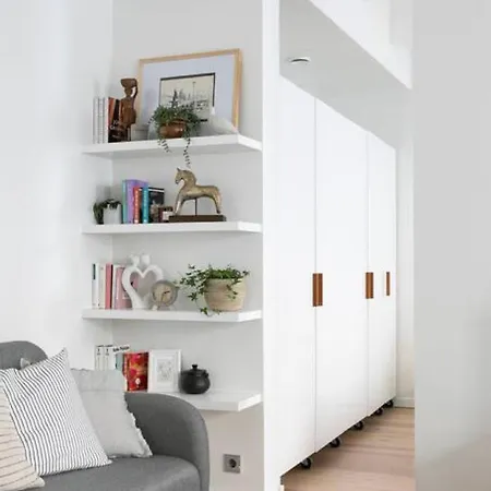 2ndhomes Loft With & Balcony By The White Church 아파트 헬싱키